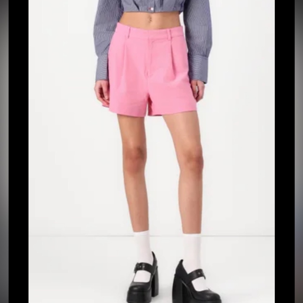 Abercrombie & Fitch Sloane Low-Rise Tailored Short